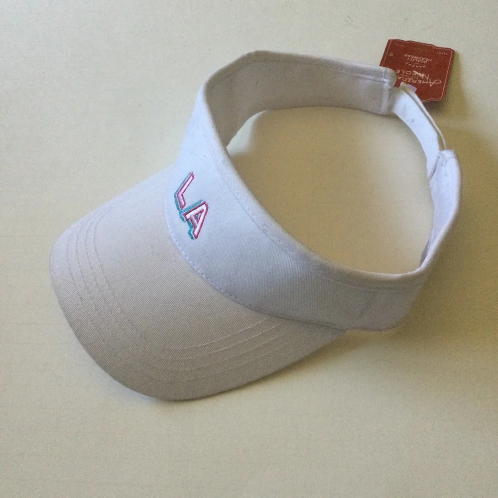 AMERICAN NEEDLE LA VISOR WHITE OS ADJUSTABLE NWT
